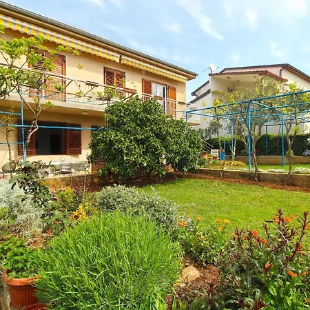 Apartment Fuer 4 Personen Ca 76 Qm In Banjole, Istrien Istrische Riviera